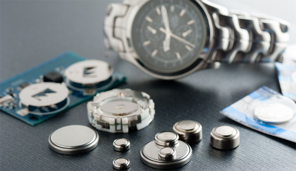 Các dấu hiệu chứng tỏ hết pin đồng hồ